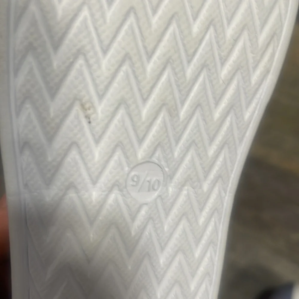 N/A kid’s shoes